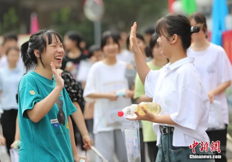 公司订51份黄焖鸡超20人食物中毒